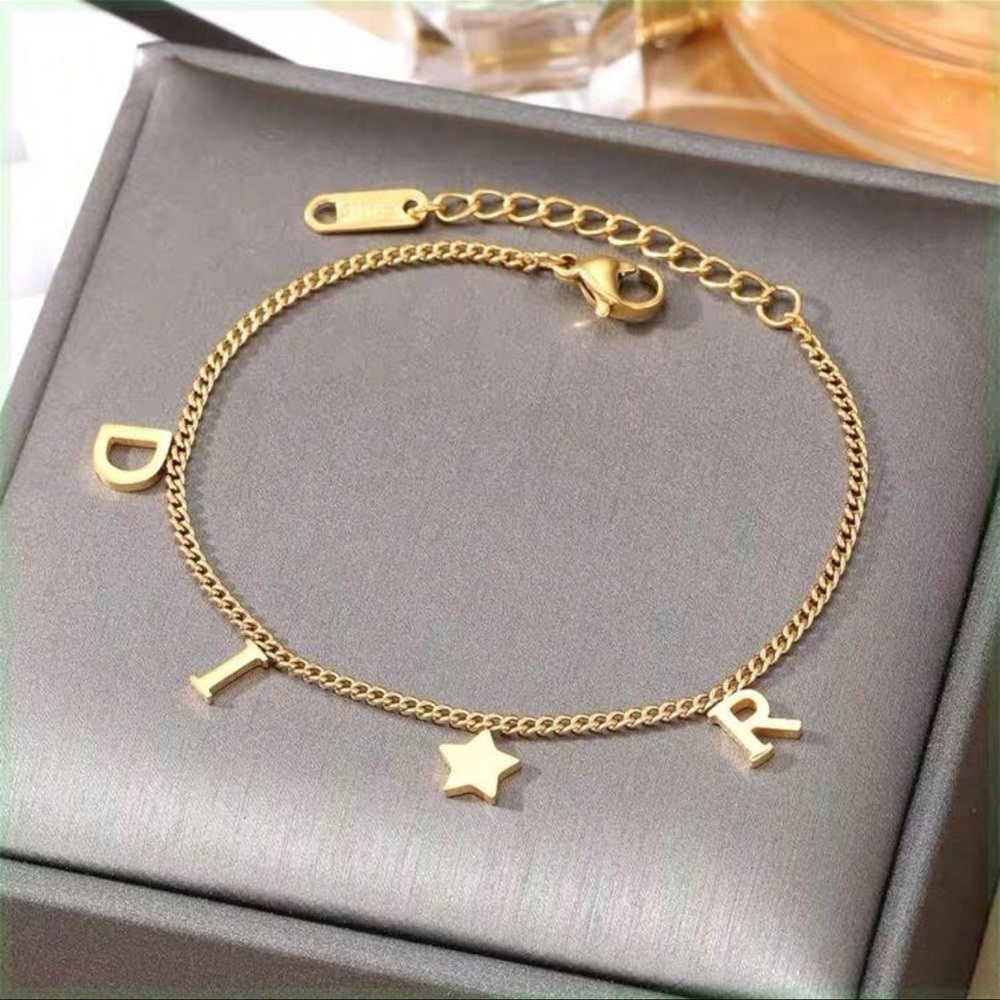 Gold Star & Letter Charm bracelet - Women Jewelry
